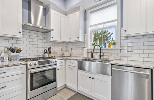 West Cape May House | West Cape May Beautiful Home Rooftop Deck Sleeps 16