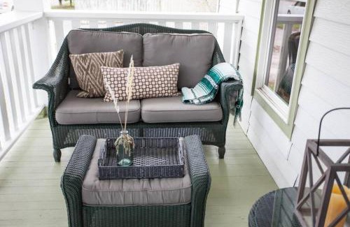 Livingston House | West Clark Getaway