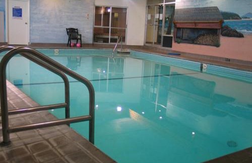 Ucluelet Hotel | West Coast Motel on the Harbour