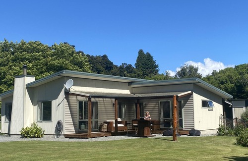 Kakapotahi House | West Coast Paradise - Pet Friendly - Starlink