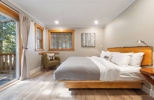 Egmont Hotel | West Coast Wilderness Lodge
