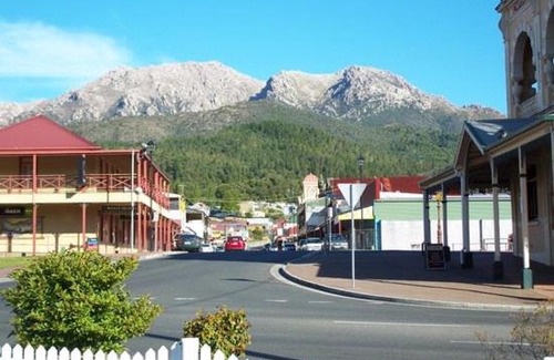 Queenstown Hotel | West Coaster Motel