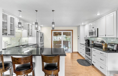Lamar Heights Area House | West Denver Mid Century Modern Getaway