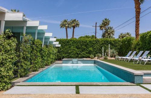 Palm Springs Villa | West Elm House 1 - The Alexander by ACME House Company