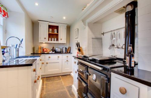 Askrigg House | West End Cottage