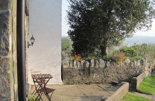 Newport Cottage | WEST END COTTAGE, romantic, with open fire in Newport, Pembrokeshire