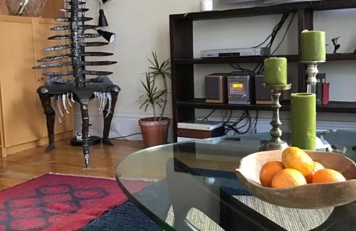 Fremantle Apartment | West End Oasis