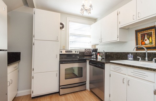 Green Hills Apartment | WEST END TUDOR is a Historic dedicated rental, 2 separate WiFi’s, Vibrant Park.