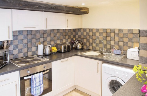 Leominster Cottage | West GRanary - 28957