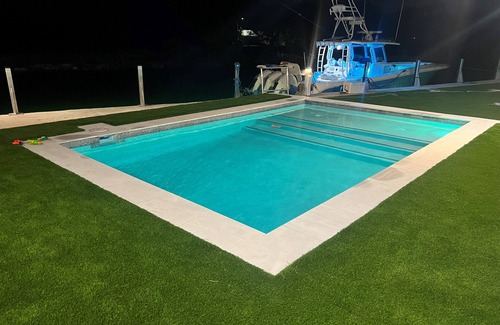 West End House | West Grand Bahama beautiful 4-bedroom house with boat dock and pool