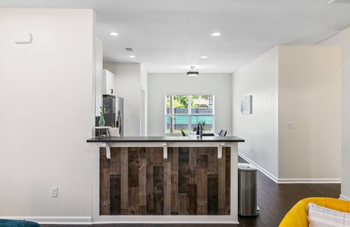 Parker House | West Greenville Getaway - 3-Bedroom home in the Pendleton Street Arts District!