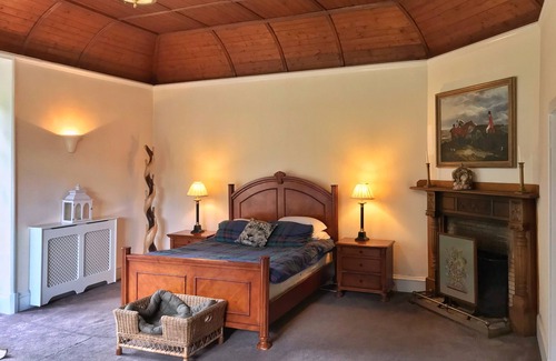 Glasgow Hotel | West Highland Way Hotel & Campsite