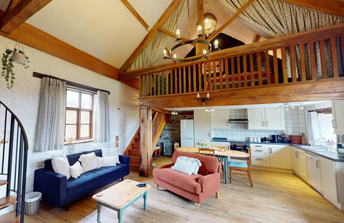 Hawkridge Cottage | West Hollowcombe Farm Cottages - full site