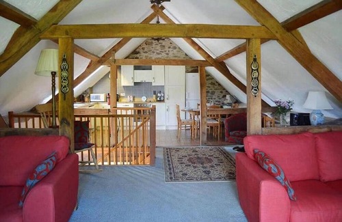 Hawkridge House | West Hollowcombe Farm Cottages - Full Site Booking