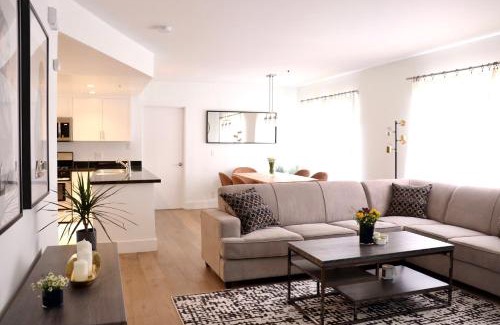 Norma Triangle Apartment | West Hollywood 2 Bedroom 2 bath with Pool