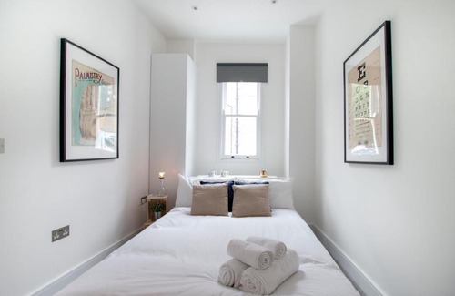 Hammersmith and Fulham Apartment | West Kensington Residences by Allô Housing