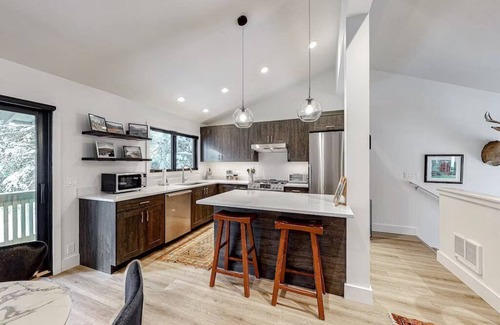 Ketchum Condo | West Ketchum Condo - Near downtown & Sun Valley ski lifts