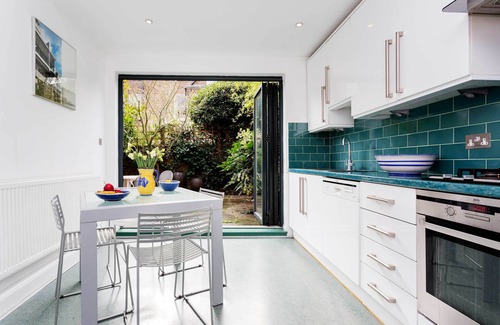 Ravenscourt Park House | West London Blues, by Veeve