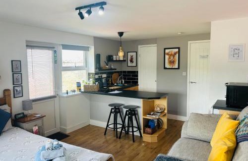 Fivelanes Apartment | West Moor View Apartment