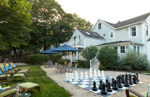 Shelter Island Heights House | West Neck Guesthouse