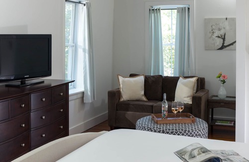 Shelter Island Heights Bed & Breakfast | West Neck Guesthouse