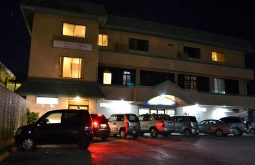 Koror Hotel | West Plaza Desekel