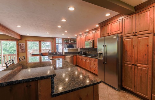 Snowshoe House | West Ridge #107 - SKI IN/SKI OUT! Epic Views, Private Hot Tub, Outdoor Fireplace - This is THE Place To Be! by RedAwning