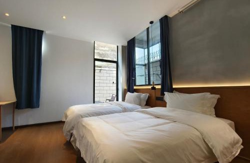 Licheng District House | West Street Hills Travel B&B
