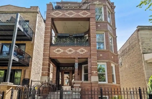 Ukrainian Village Condo | West Town Wonder