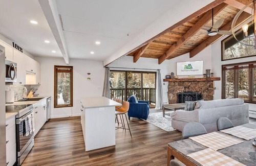 Vail Apartment | West Vail Gem Wonderful Location