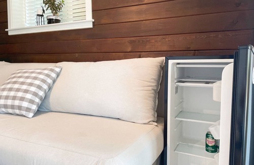 West Vancouver House | West Vancouver · Landmark View · Prime Location · 1BR Private Suite