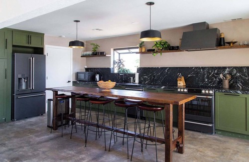 Yucca Valley House | West & Wild Yucca | Hip Modern | Pool | Sleeps 10
