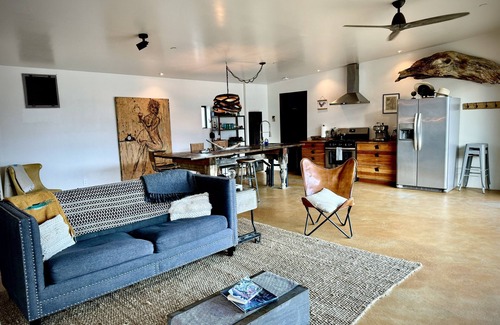 Lone Pine Condo | West Wind, cabin with breathtaking vieuws