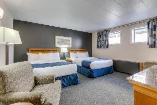 Saskatoon Downtown Hotel | West Wing at Park Town