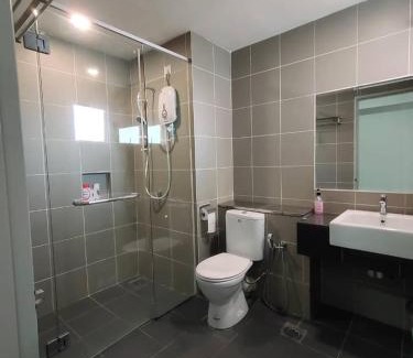 Tanjung Aru Apartment | WESTAY Studio 1 Bedroom Near KK City Airport and Tg Aru Beach