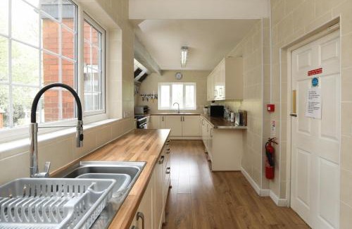 Edgbaston Cabin | Westbourne Lodge Birmingham