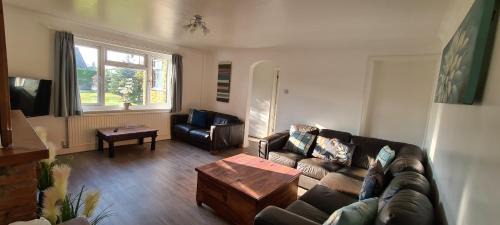 Hawkwell House | Westbury House