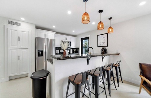 Ludlam House | Westchester Garden Su