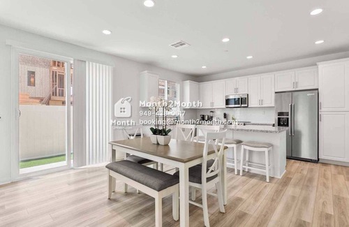 Palmdale House | Westcliff Luxury Villa #42156