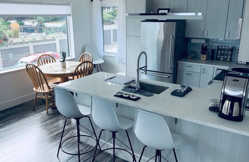 Regional District of Nanaimo Condo | Westcoast paradise beside the seann