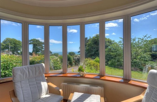 Seaton House | WESTDALE EDGE, family friendly, with a garden in Seaton, Devon