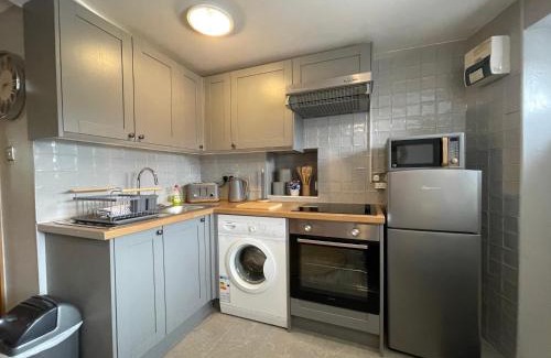 Brecon House | Westend Holiday Let 1 Brecon