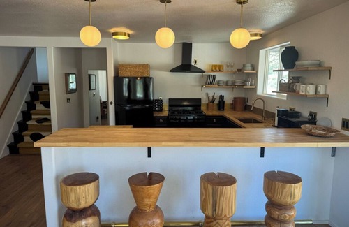 Pioneertown House | Western 3 Bedroom House in Pioneertown