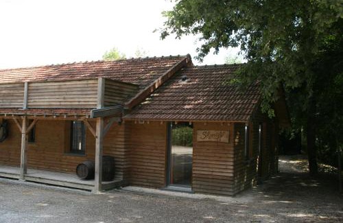 Barberey-aux-Moines Resort | Western City Troyes