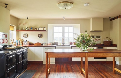 Christchurch Other | Western Farmhouse