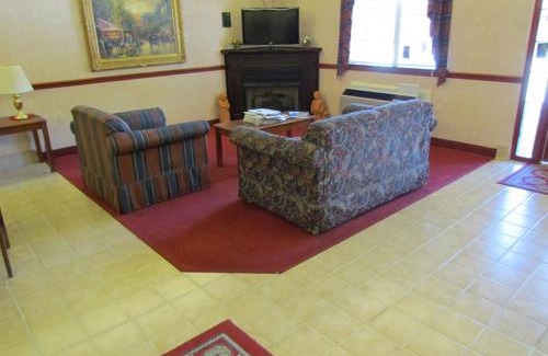 Hampton Hotel | Western Inn & Suites Hampton