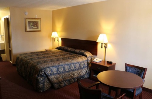 Gonzales Hotel | Western Inn