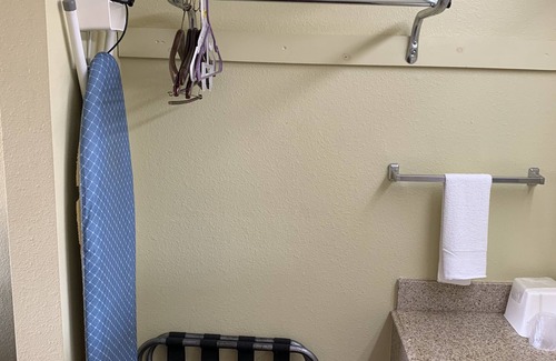 Prentiss Hotel | Western Motel - Prentiss