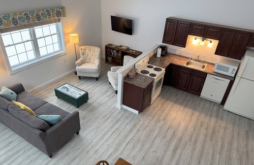 Southwest Harbor House | Western Mountain Townhouse