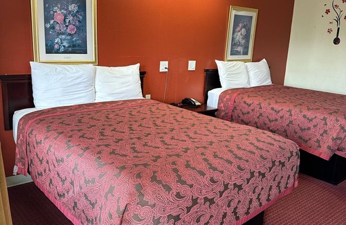 De Queen Hotel | Western Plaza Inn